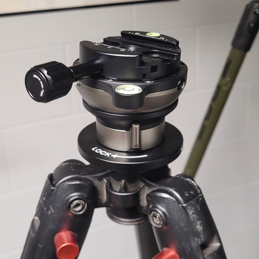 Arca Leveling Base Ball Head